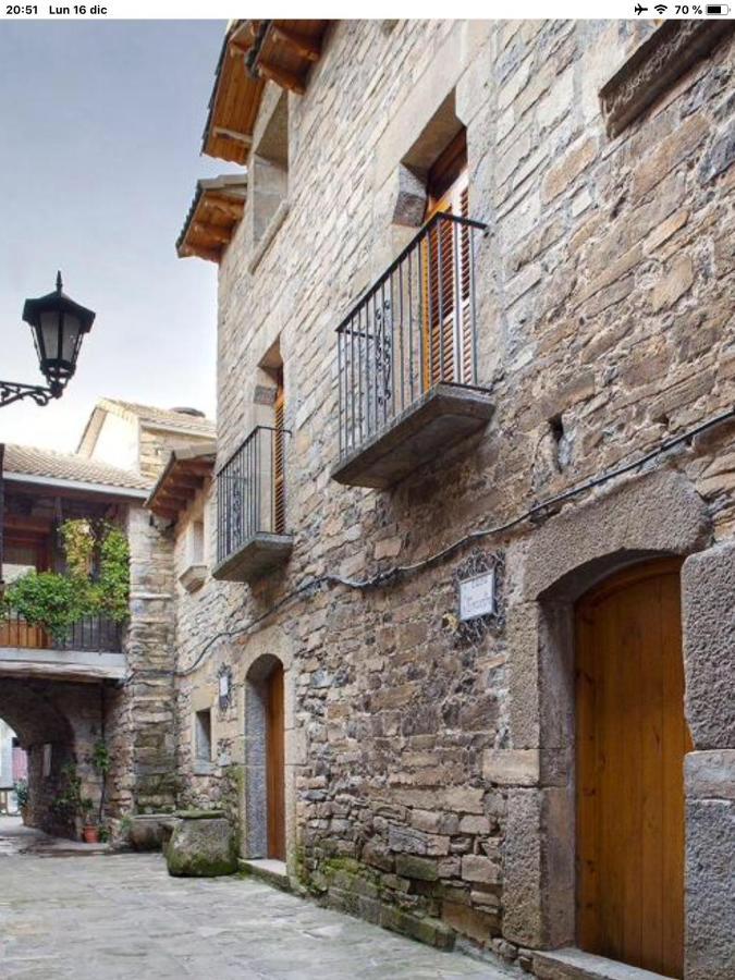 Vistas A La Montana En Un Pueblo Con Encanto. * El Pueyo de Araguás